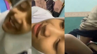 Bokep SMP Bocil di pksa om ngewe masih malu malu