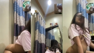 Bokep SMP Viral Lagi birahi pengin do sodok