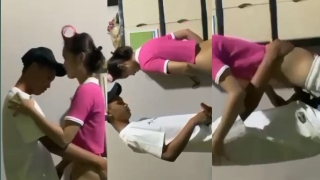 Bokep SMP Mesum di rumah pas sepi